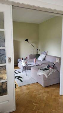 Wohnzimmer - 4 Zimmer Etagenwohnung zur Miete in Bielefeld