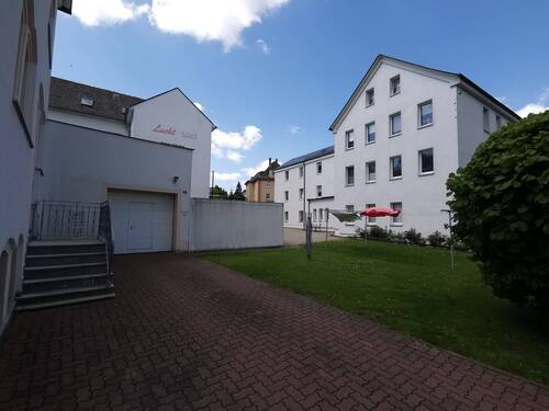 Wohnobjekt Rußdorfer Straße 1-1a.jpg - 1-Raum-Wohnung mit praktischem Grundriss