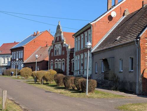 Hübsche Häuser.jpg - 2 Zimmer Doppelhaushälfte in Havelaue