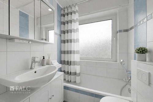 Badezimmer 1. Obergeschoss - 