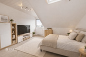 Gästezimmer Dachgeschoss (virtuell aufgewertet) - 
