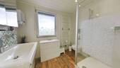 Badezimmer Dachgeschoss - 