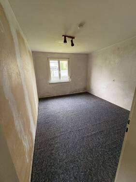 Büro EG links - 