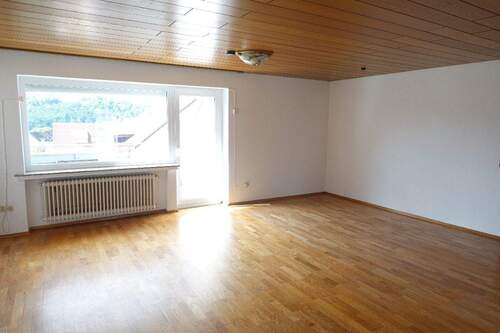 Zugang zu einer Loggia - Etagenwohnung mit 95,70 m² in Hagen zum Kaufen