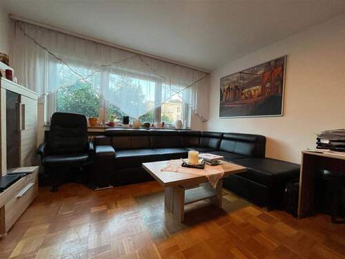 Wohnzimmer - Terrassenwohnung in Düsseldorf zum Kaufen