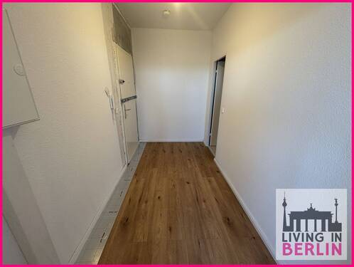 Flur - 2 Zimmer Etagenwohnung zur Miete in Schönefeld