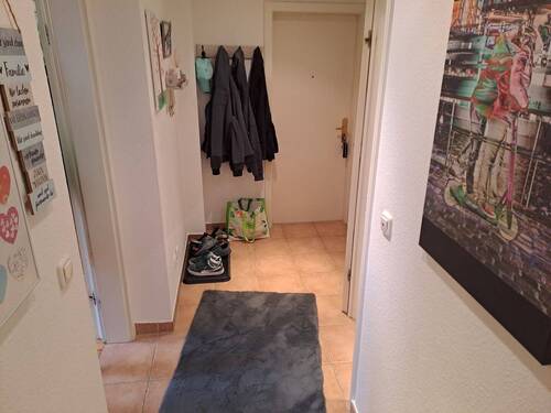 Wohnungsflur - 2 Zimmer Terrassenwohnung in Hamburg