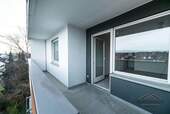 Viel Platz auf Balkon - 