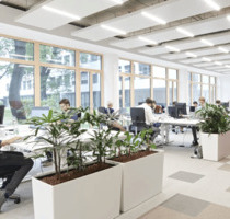 Nürnberg Nordostpark: 247 Hot-Desk mit Fitness, Dusche & Lounge