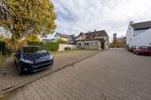 Parkplätze - 2 Zimmer Mehrfamilienhaus, Wohnhaus zum Kaufen in Selm