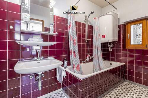 Haus 23 - Bad im 1. OG - 