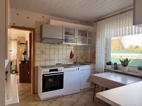 Küche - Einfamilienhaus mit 133,00 m&sup2; in Großefehn zum Kaufen