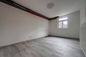 Schlafzimmer 2 OG - 
