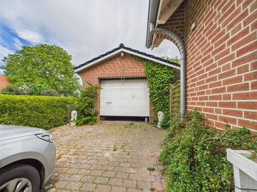 Auffahrt Garage - 