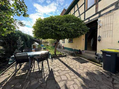 Garten - Ein- Zweifamilienhaus mit Idyllischem Ausblick in die Ferne