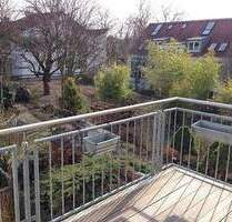 Pfiffige 3-Zimmer-Dachgeschosswohnung mit wertigem Parkettboden und Effizienzklasse B - Mainz Bretzenheim