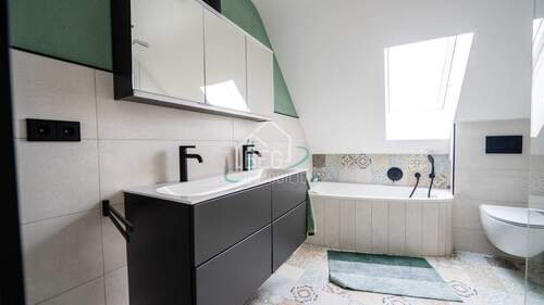 Badezimmer 2. OG - 5 Zimmer Etagenwohnung in Schwäbisch Hall