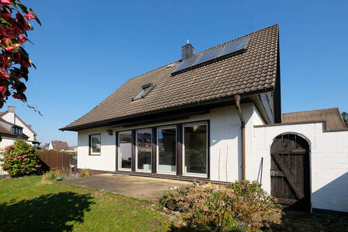 Langenfeld - Meisentalstr 3a - Gartenseite 1 - Einfamilienhaus mit 149,00 m&sup2; in Langenfeld zum Kaufen