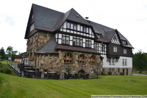 Hotel mit Terrasse - Hotel, Pension, Gasthof in Altenberg zum Kaufen