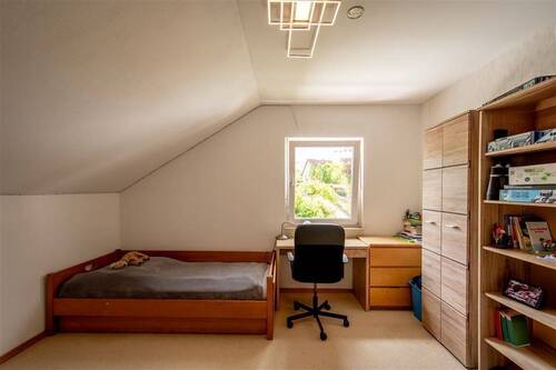 Kinderzimmer DG - 