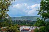 Ausblick - Freistehendes Einfamilienhaus auf Top - 551m² Hanggrundstück in Kelkheims zentraler Bestlage