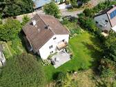 Hausansicht - 8 Zimmer Mehrfamilienhaus, Wohnhaus zum Kaufen in Stuttgart