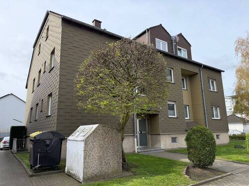 Straßenansicht - Eigentumswohnung mit Balkon und Garage in ruhiger Lage von Herne-Sodingen