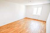 Zimmer II - Etagenwohnung mit 92,90 m² in Mainz zum Kaufen