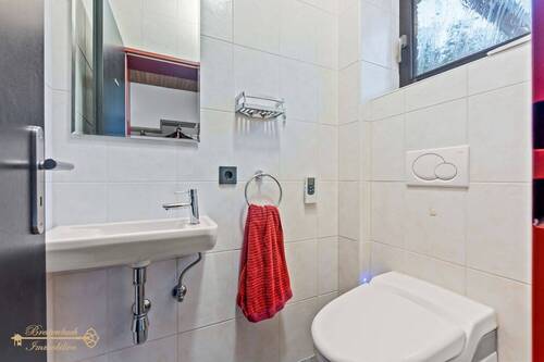 Gäste WC - Bungalow mit 120,00 m&sup2; in Nordenham zum Kaufen