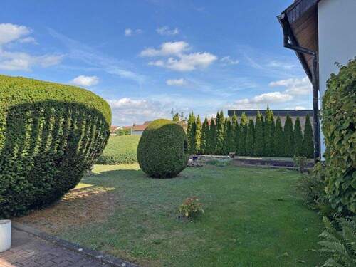 Vorgarten - 4 Zimmer Einfamilienhaus zum Kaufen in Doberschütz / Sprotta-Siedlung