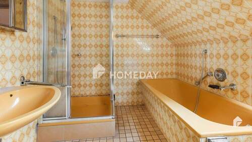 1. OG Badezimmer 1 - 