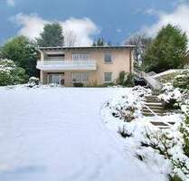 Zeit, den Winterschlaf zu beenden - ein Haus mit vielseitigen Perspektiven in Bochum-Stiepel