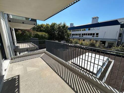 Balkon 1 - 2 Zimmer Etagenwohnung in Stuttgart