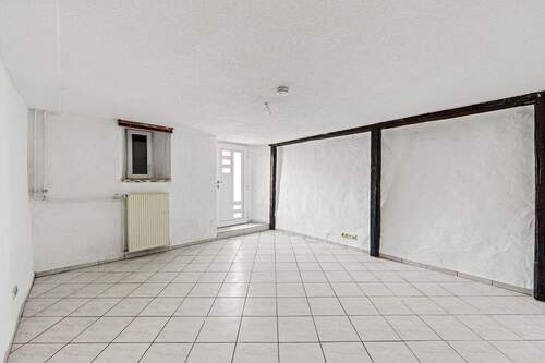 Büro - Einfamilienhaus mit 215,00 m&sup2; in Hilzingen zum Kaufen