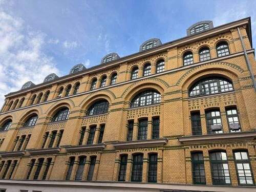 Hausansicht - 1 Zimmer Etagenwohnung zur Miete in Leipzig