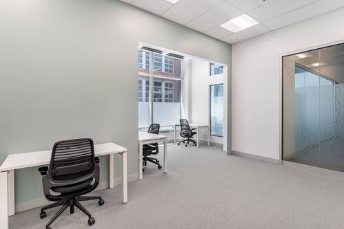 Generic Office_03 (4).jpg - Maßgeschneiderte, traumhafte Büros für 4 Personen in Spaces Breite Straße