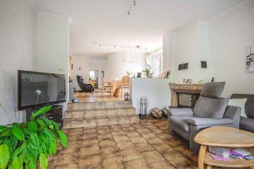 Wohn-/Esszimmer EG/ WE 1 - 