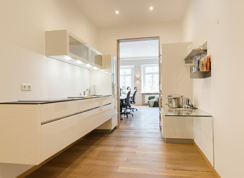 Küche - Büro mit 4,00 m&sup2; in Augsburg zur Miete