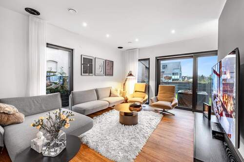 Offener Wohnbereich im Erdgeschoss - 5 Zimmer Einfamilienhaus in Bochum