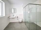 Beispiel barrierefreies Bad Sonderwunsch Kabine - 
