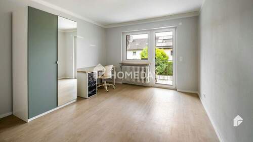 1. OG Schlafzimmer 1 1 - 