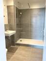Bad mit Dusche - 4 Zimmer Etagenwohnung in Köln