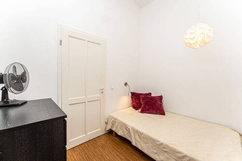 Schlafzimmer 1 - 