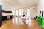 Wohnzimmer - Helle und gemütliche 3-Zimmer-Wohnung mit Balkon nahe Wühlischplatz