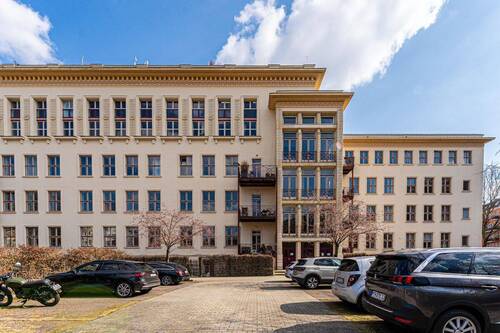 Haus - 