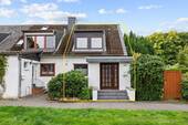 Außenansicht Eingang - 4 Zimmer Reihenendhaus zum Kaufen in Hamburg / Rahlstedt