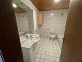Badezimmer - 2 Zimmer Etagenwohnung in Sinsheim