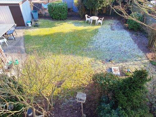 07 - Blick OG in Garten - 