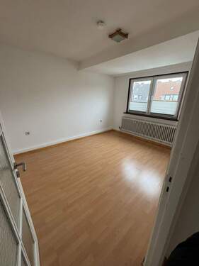 Schlafzimmer.jpg - Etagenwohnung mit 50,00 m&sup2; in Bremen zur Miete