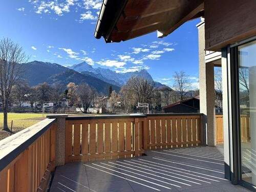 Bild 1 - Garmisch-Partenkirchen: bezugsfertige Neubauwohnung mit unglaublichem Panoramablick und 2 Balkonen